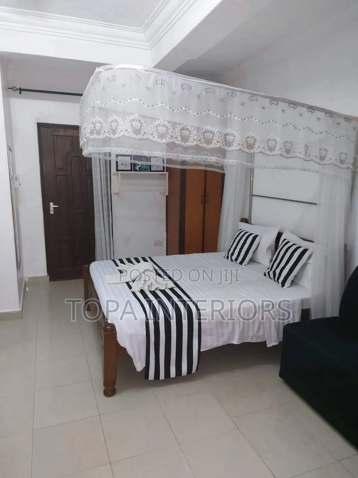 White Do It Yourself Two Stand Rail Mosquito Nets