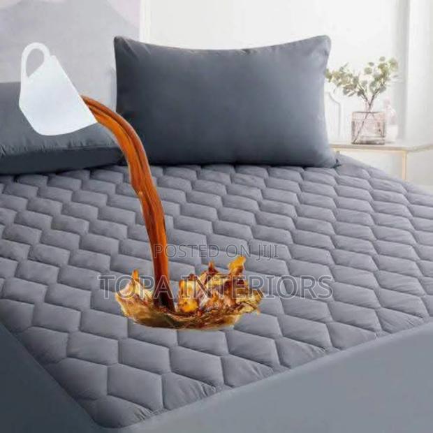 Bed Wetting Protection Quality Quilted Waterproof Mattress Covers