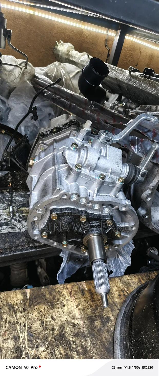 5l,7l, Manual Transmission Gearbox