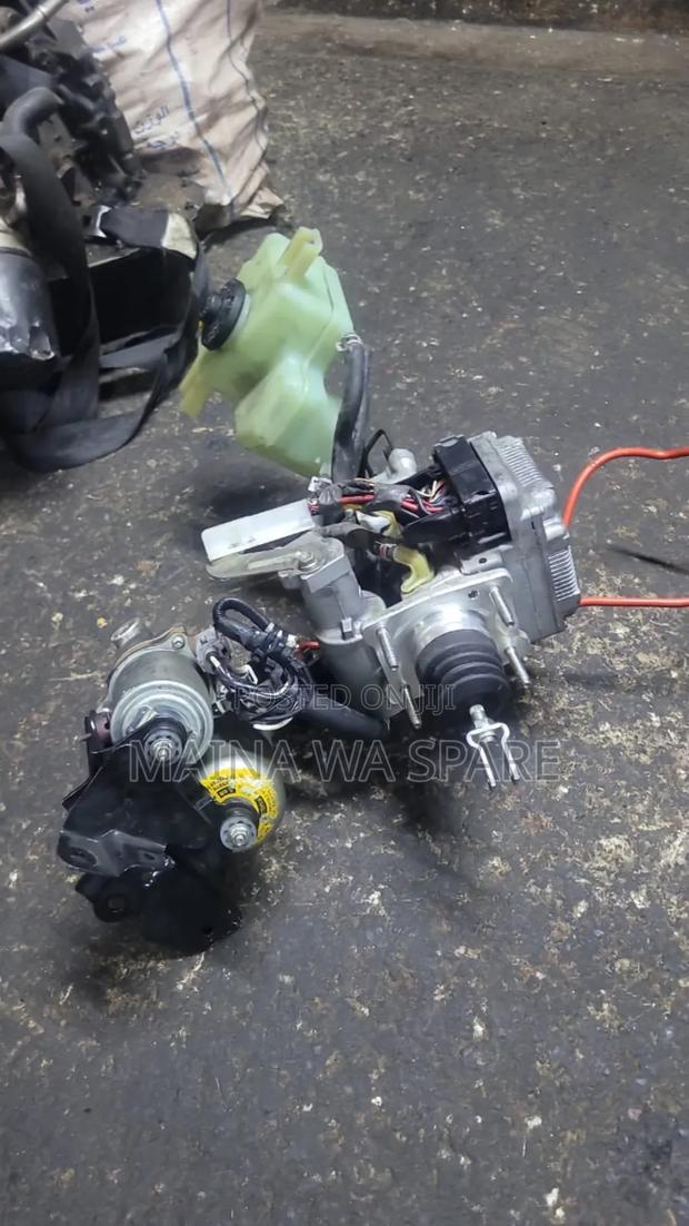 Hybrid Brake Booster For Toyota Fielder,Axio,Sienta
