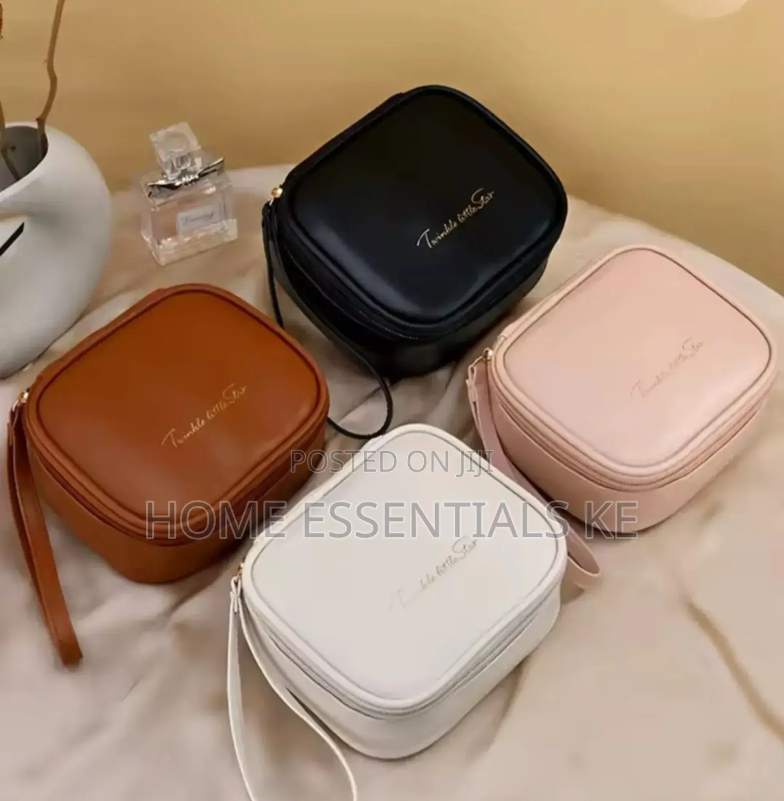 Waterproof Multipurpose Mini Pads Pouch