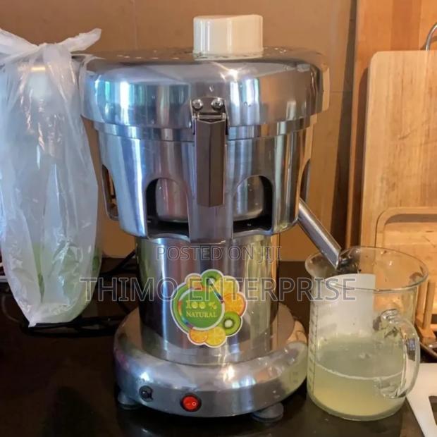 Juicer Machine
