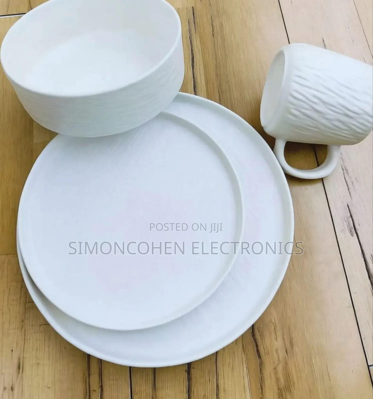 24pcs White Ceramic Dinner Set