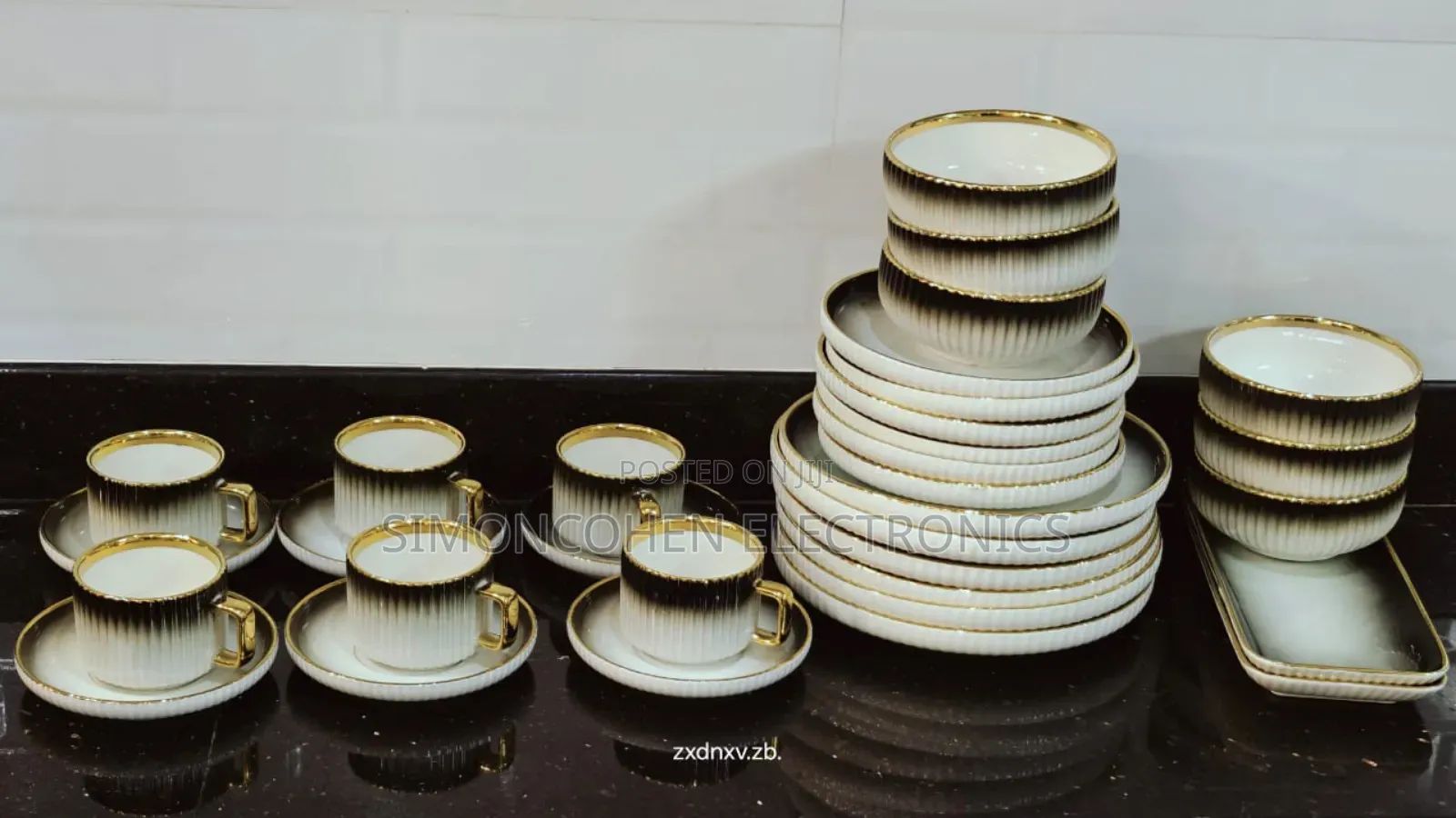 32pcs Elegant European Porcelain Dinner Set