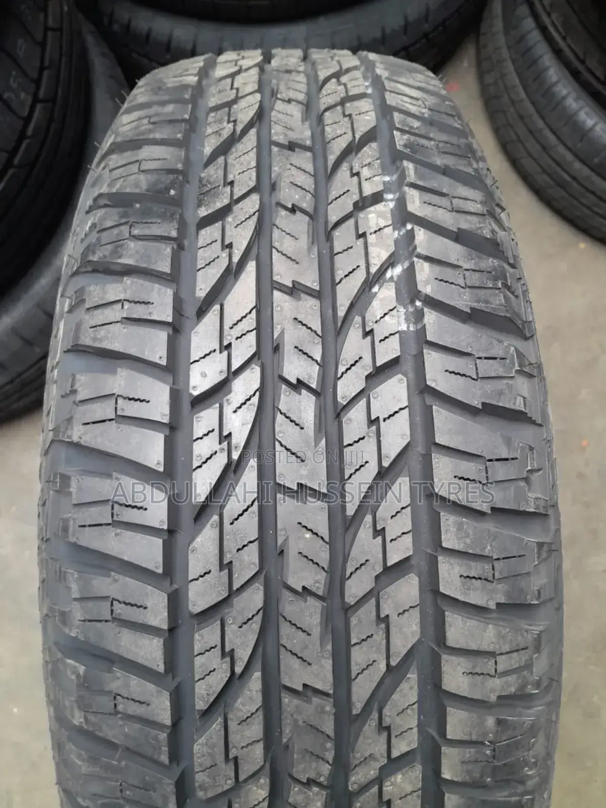 235/65 R17 Yokohama Tyres