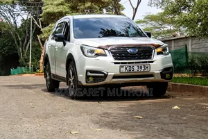 Subaru Forester 2017 White