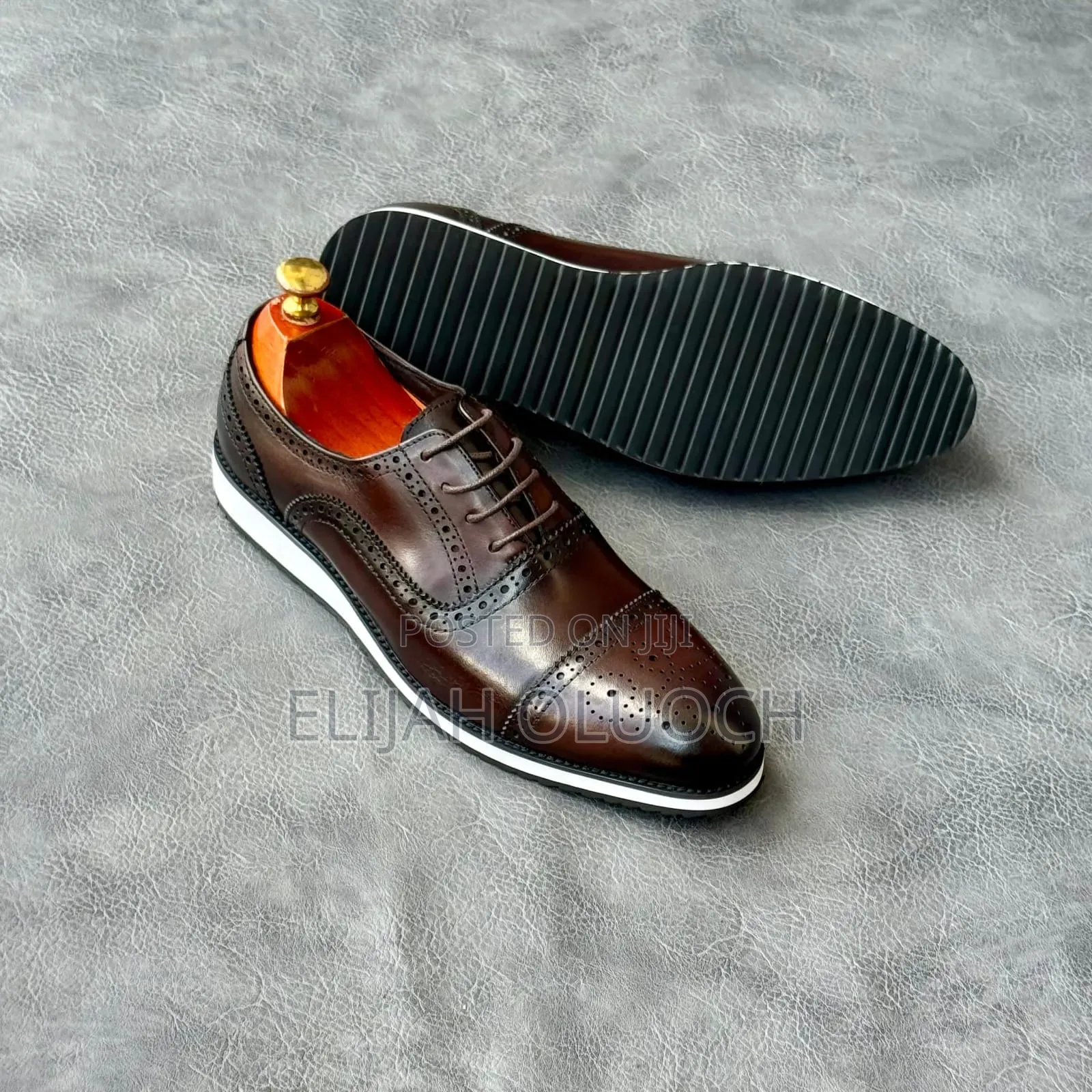 Men Official Shoes,Pure Leather in Black and Chocolate Brown