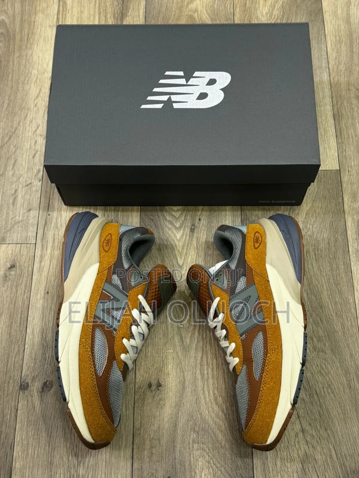 Sued New Balance 990