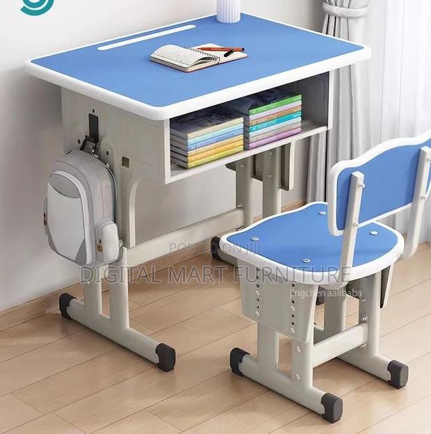 Kids Desk: Study Kids Desk and Chair