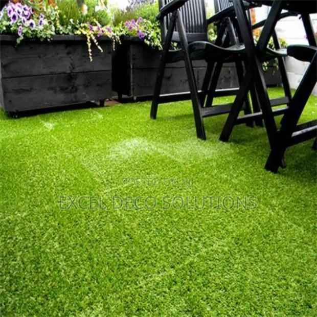 Luxury Artificial Grass Carpet – Elegant Comfortable Flooring
