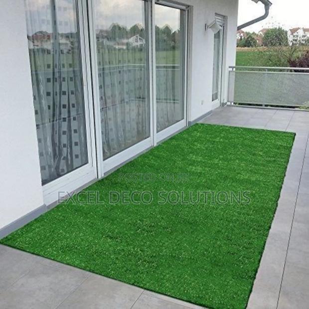  Stylish Grass Carpet – Perfect for Sitting Rooms Lounges