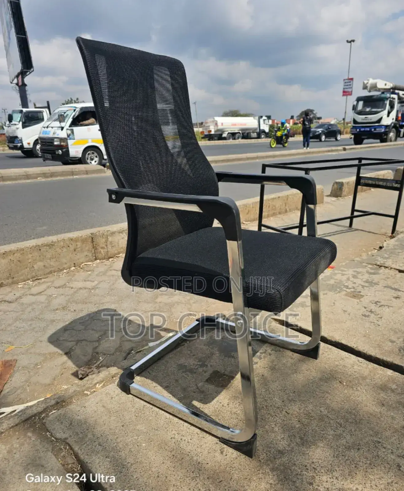 Office Chairs: Waiting Reception Chairs