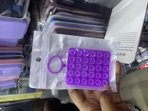 Ninnyi Phone Sticky Pad Grip Set Silicone Suction Cup Holder