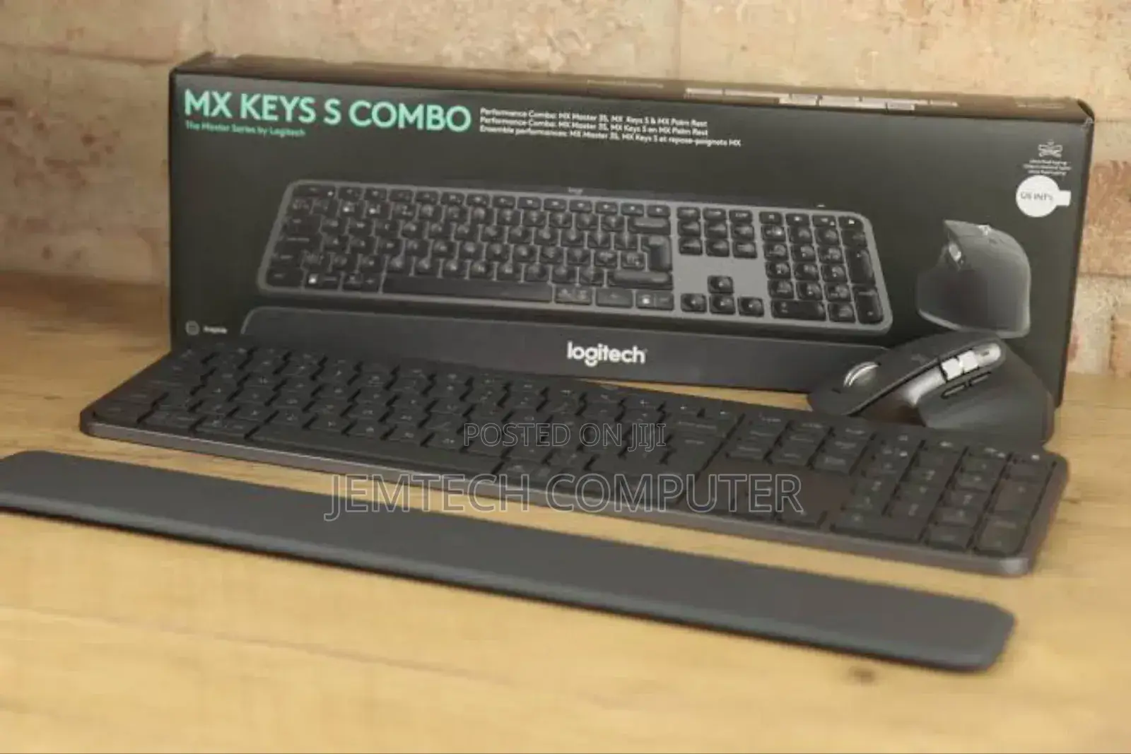 Logitech Mx Keys S Bluetooth Combo Keyboard,Mouse,Palm Rest - Graphite
