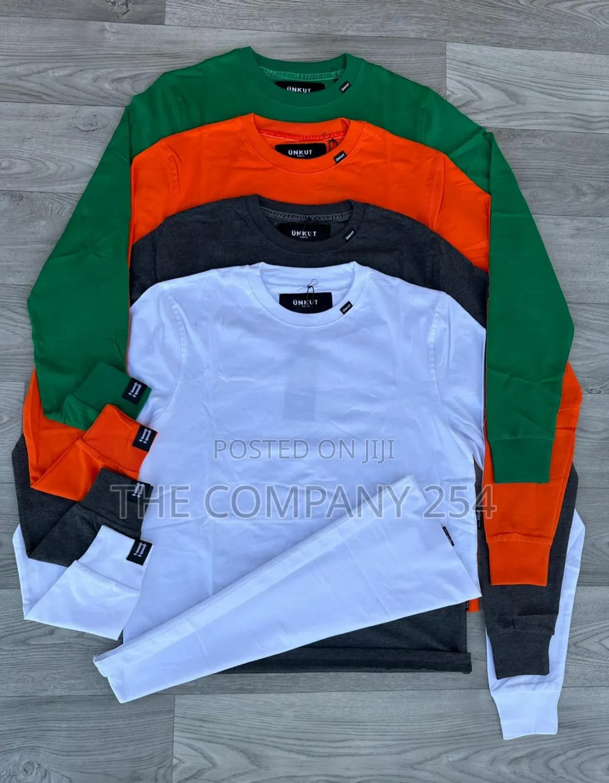 Quality Plain Longsleeved Cotton Round Neck Sweat Shirts Available