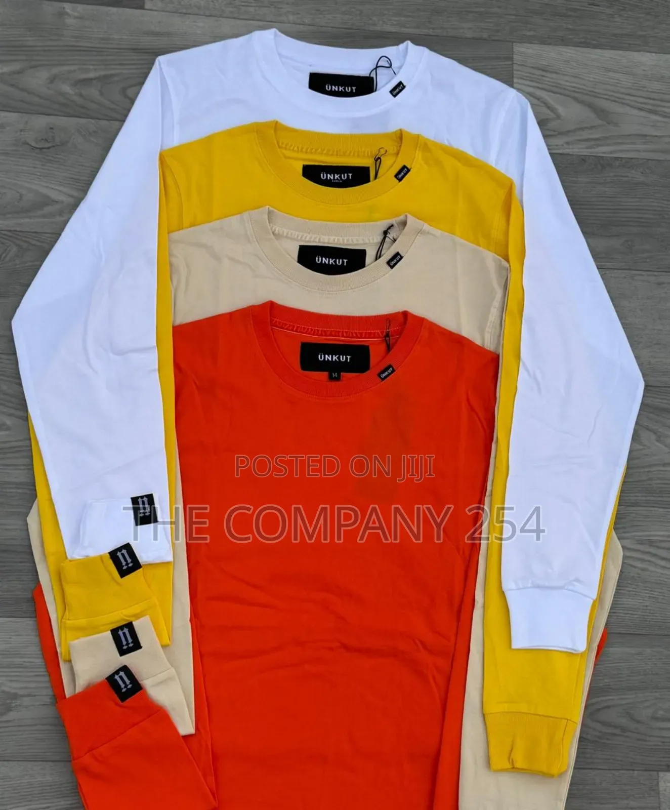 Quality Plain Longsleeved Cotton Round Neck Sweat Shirts Available