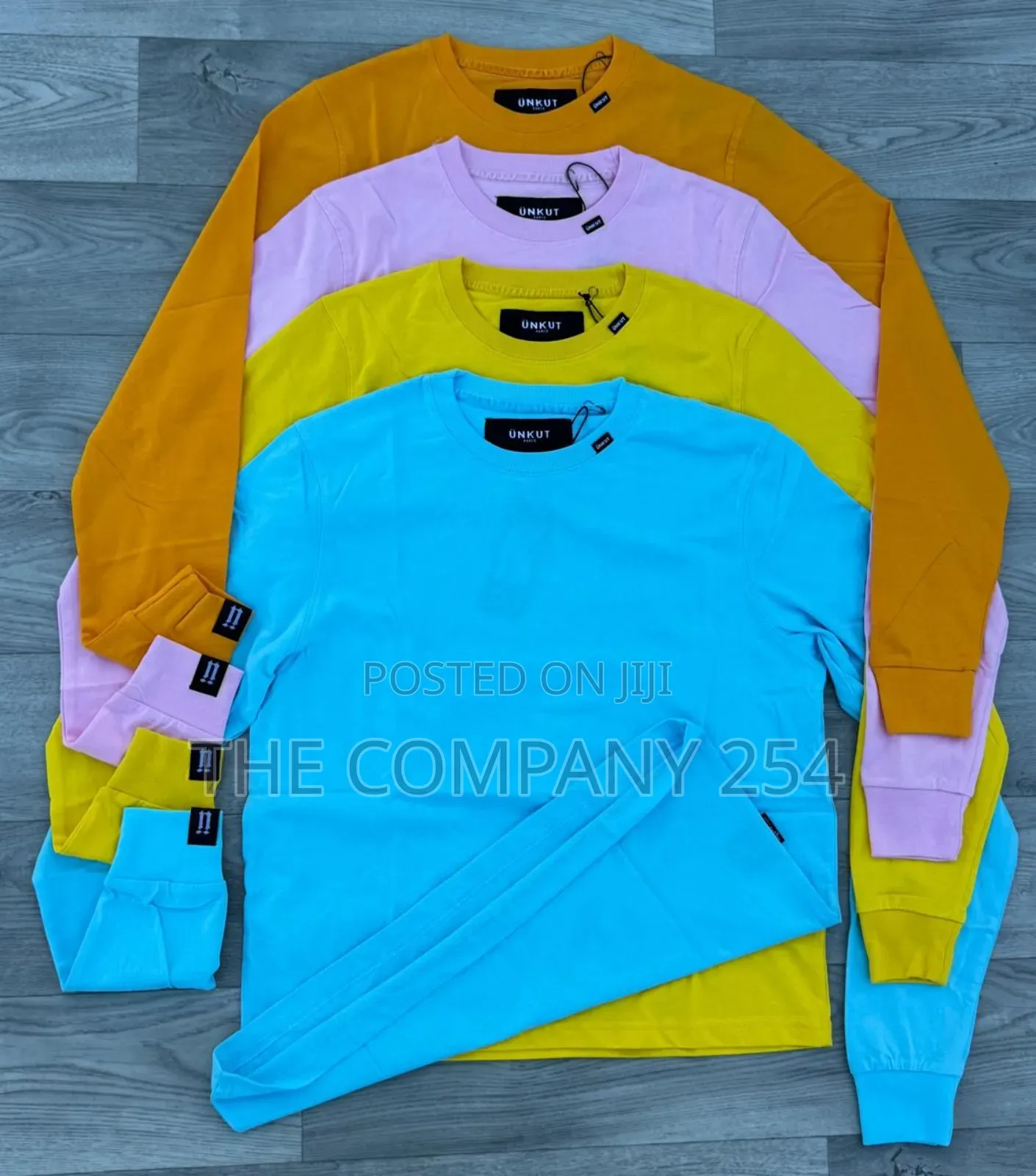 Quality Plain Longsleeved Cotton Round Neck Sweat Shirts Available