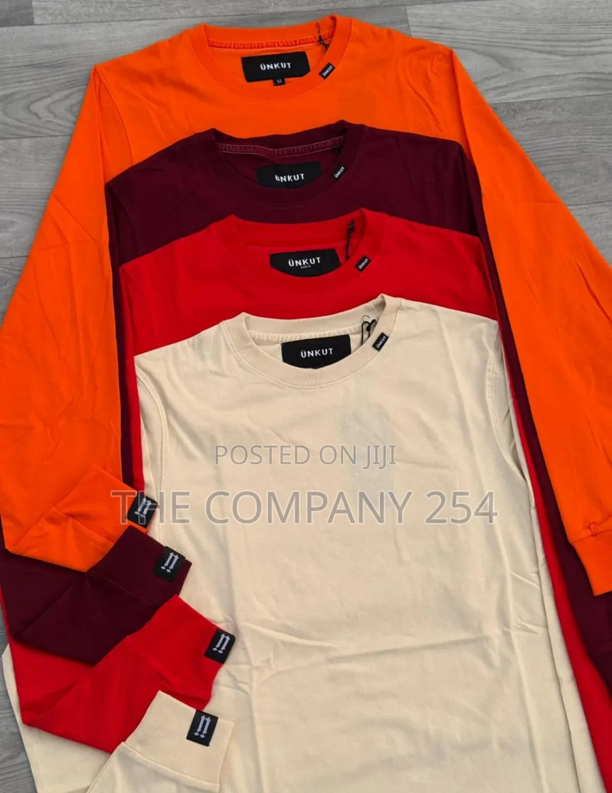 Quality Plain Longsleeved Cotton Round Neck Sweat Shirts Available