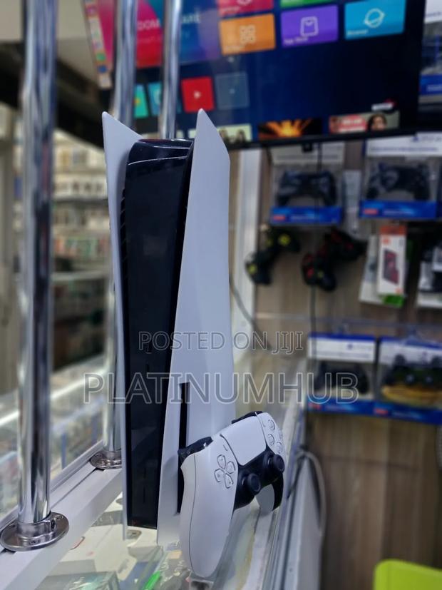 Ps5 Standard Machine Used - thumbnail 2