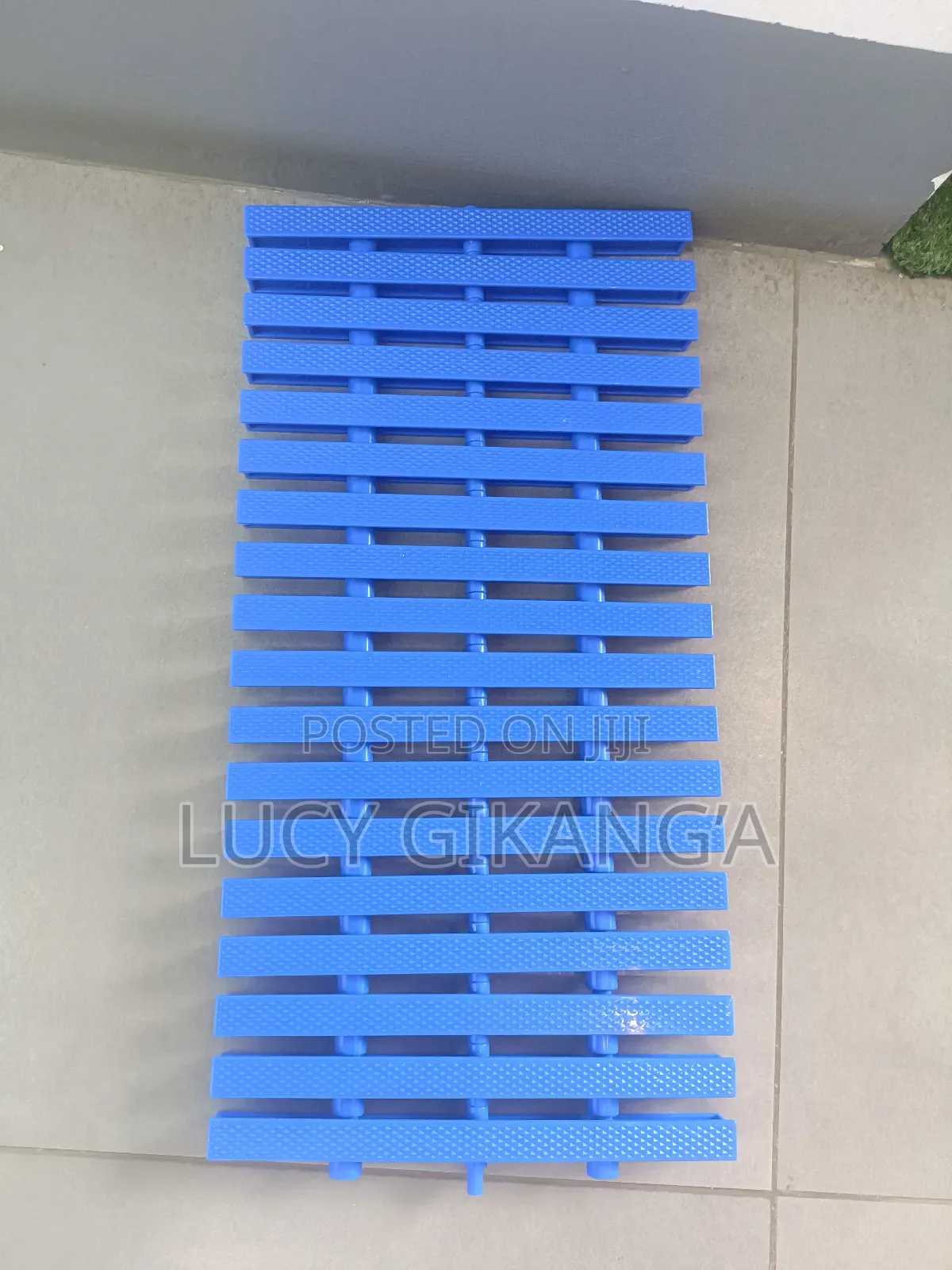 Blue Channel Gratings