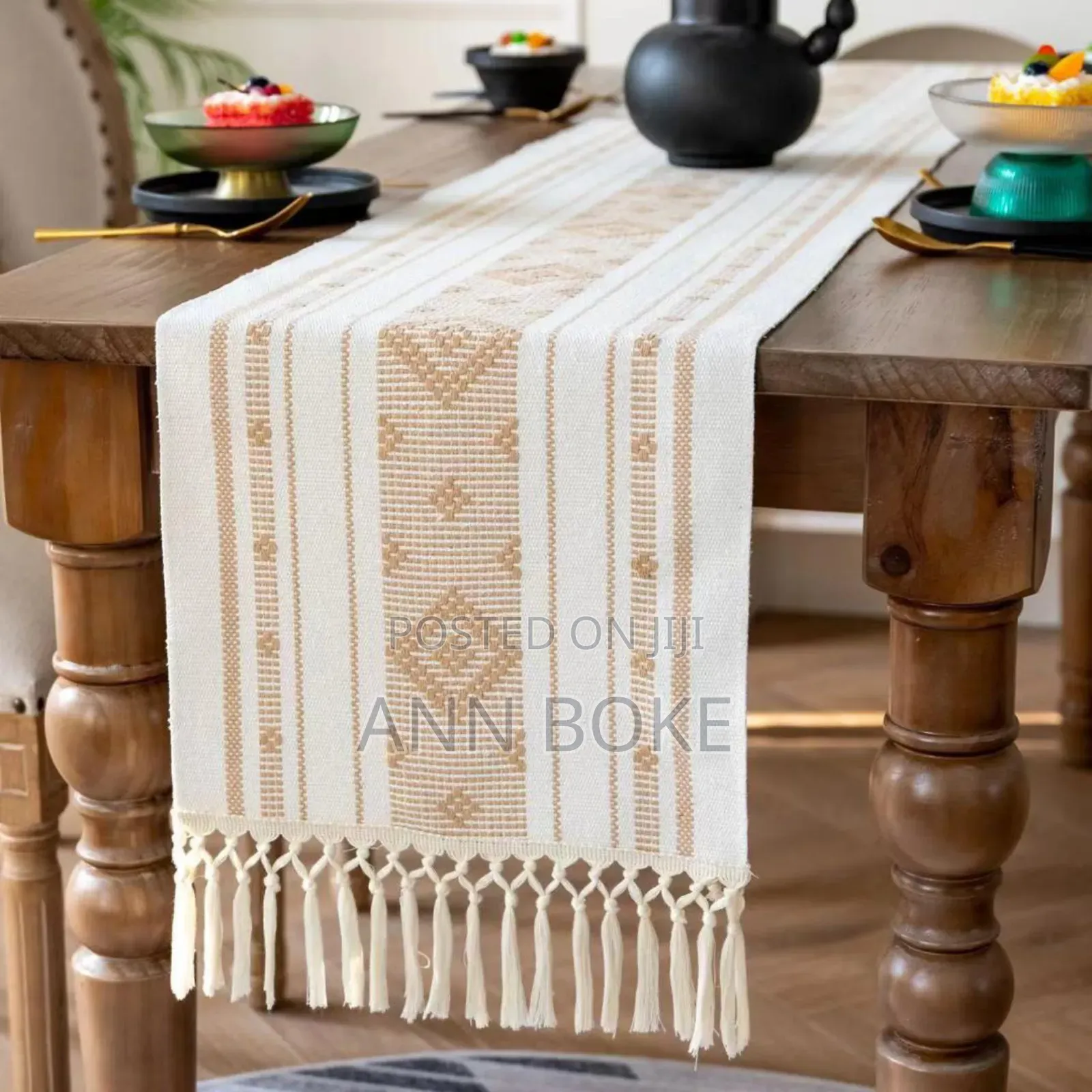  *High Quality Table Runners* .
 Reusable 
 Anti Wrinkle
 *All
