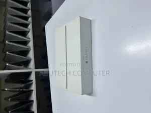 Apple iPad mini 4 128 GB Silver