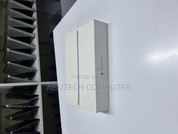Apple iPad mini 4 128 GB Silver - thumbnail 2