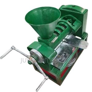 Oil Press Machine 1-1.5 Tones/Day