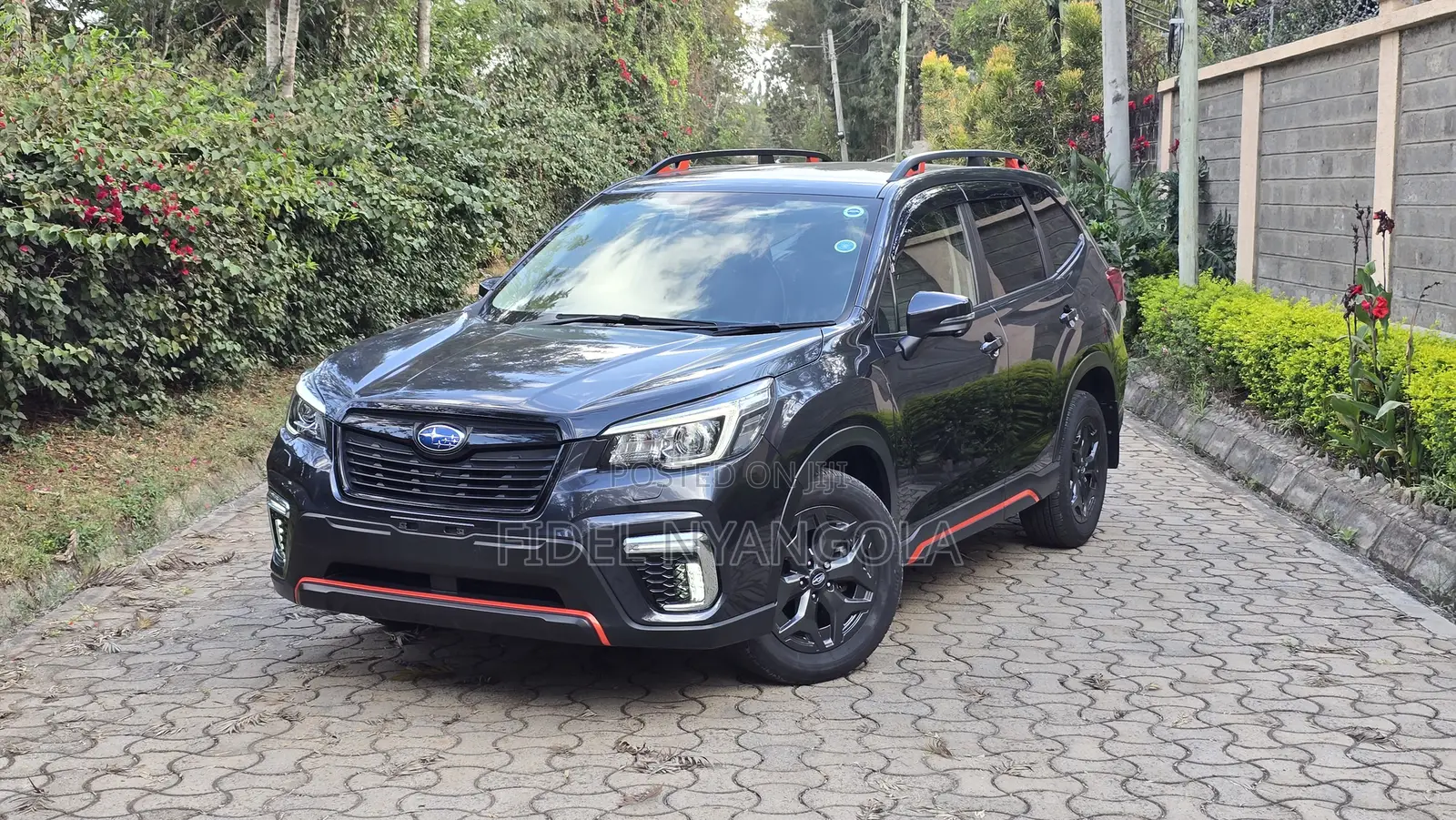 Subaru Forester Premium AWD 2019 Gray