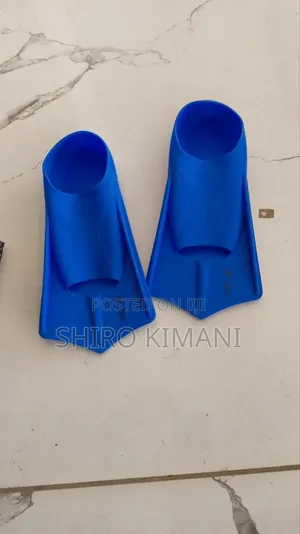 Swimming Zoomers Fins – All Sizes Available