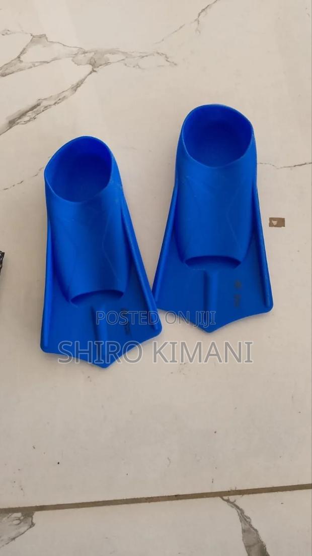 Swimming Zoomers Fins – All Sizes Available