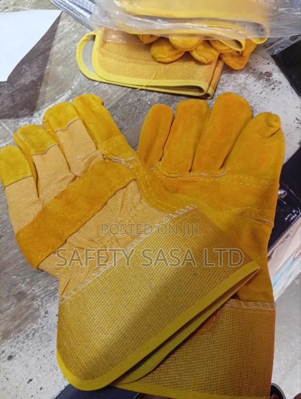 Leather Gloves - thumbnail 2