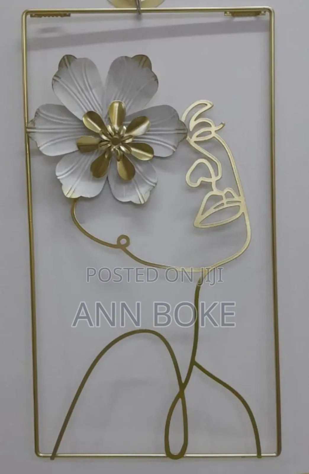 *New Arrival* Wall Hanging Gold Plated Metallic Flower