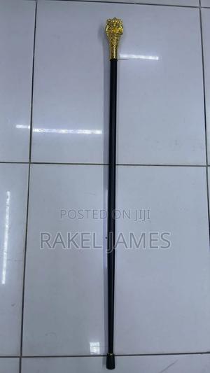 Gold Lion Head Walking Stick - thumbnail 2