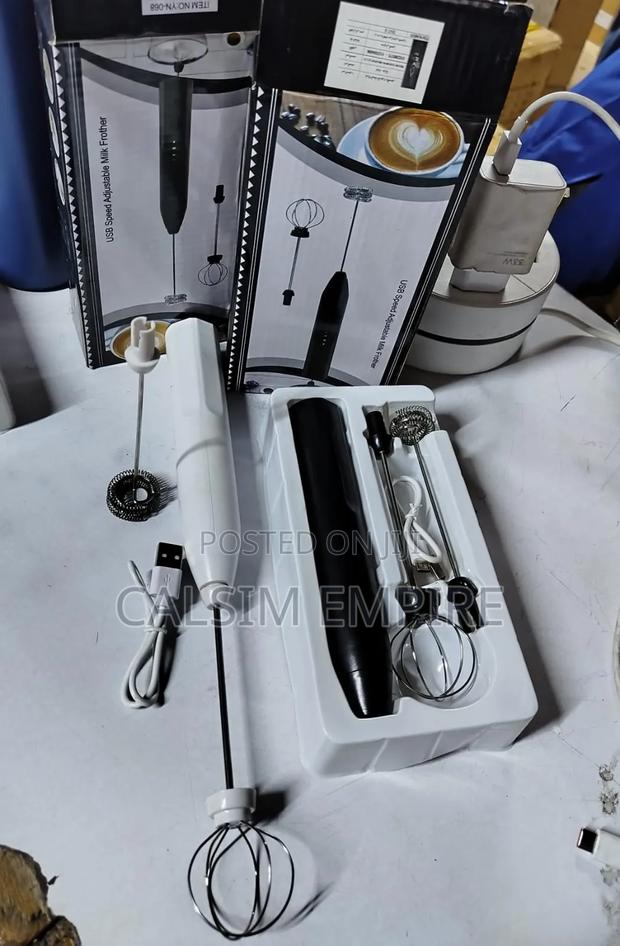 Portable Rechargeable Frother - main view