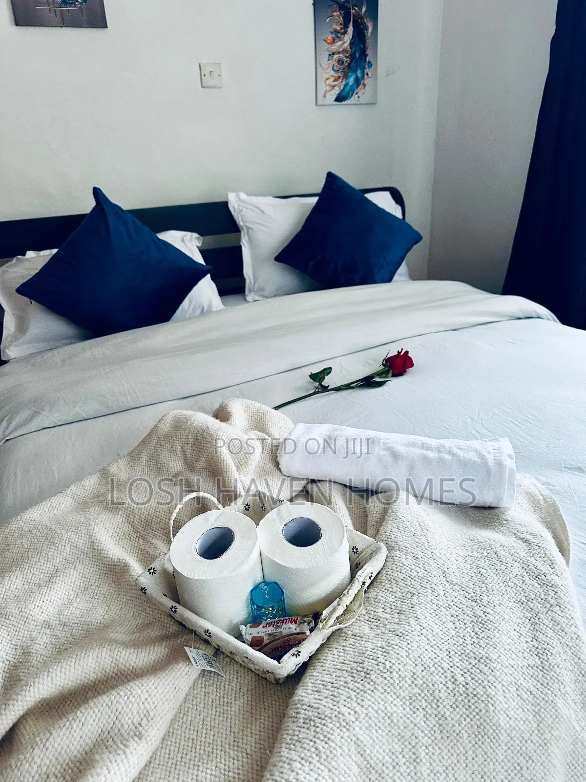 Midnight Blue Studio Airbnb,Trm Roysambu Along Thika Road
