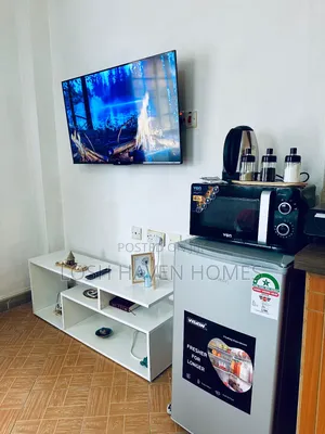 Midnight Blue Studio Airbnb,Trm Roysambu Along Thika Road