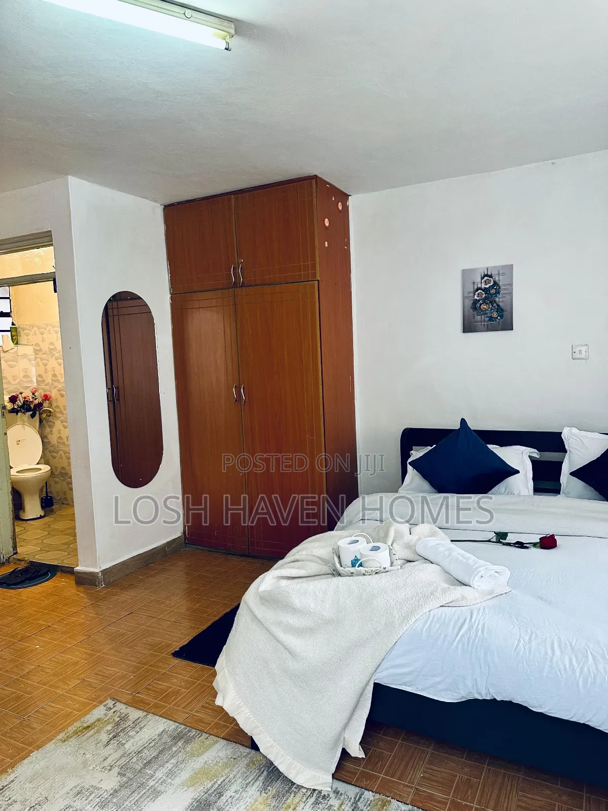 Midnight Blue Studio Airbnb,Trm Roysambu Along Thika Road