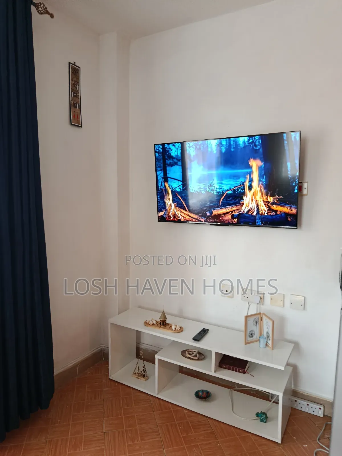 Midnight Blue Studio Airbnb,Trm Roysambu Along Thika Road