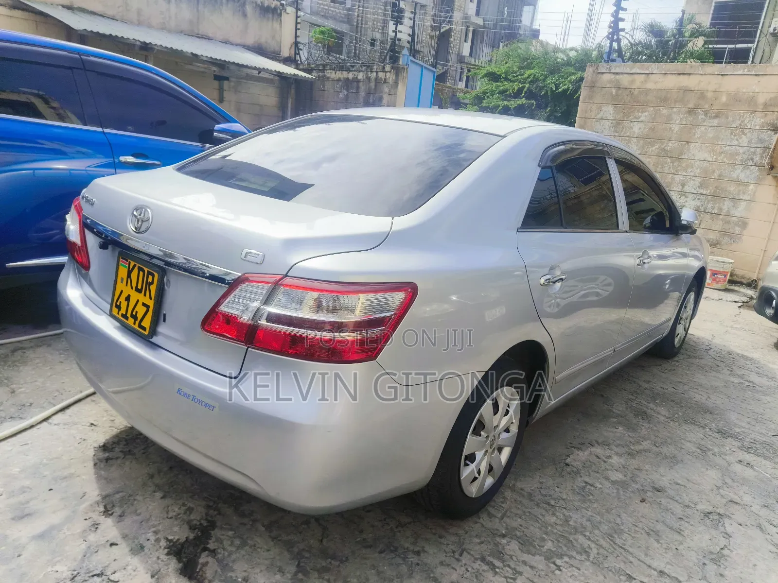 Toyota Premio 2017 Silver