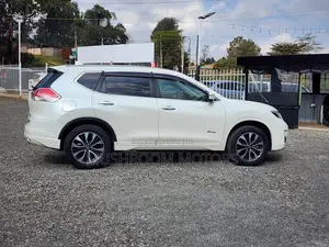 Nissan X-Trail 2.0 Hybrid AWD 2018 White