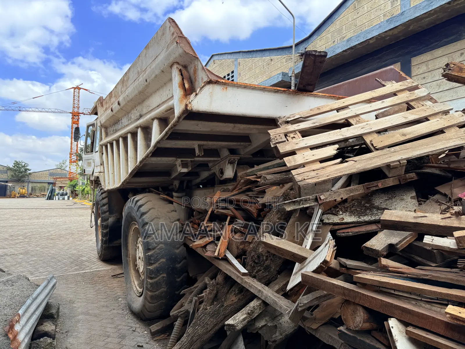 Perlini 80 Tonne Mining Truck