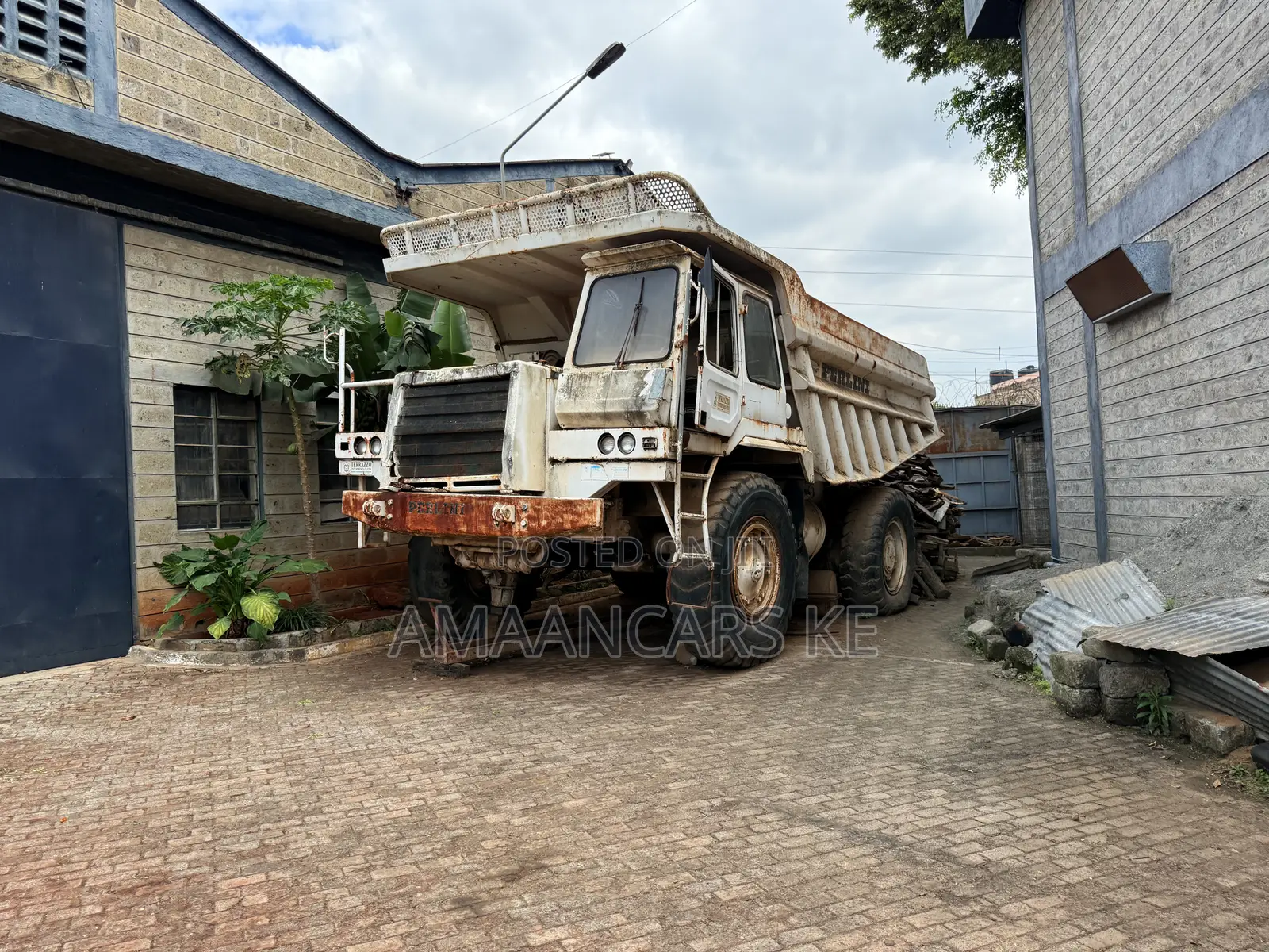 Perlini 80 Tonne Mining Truck