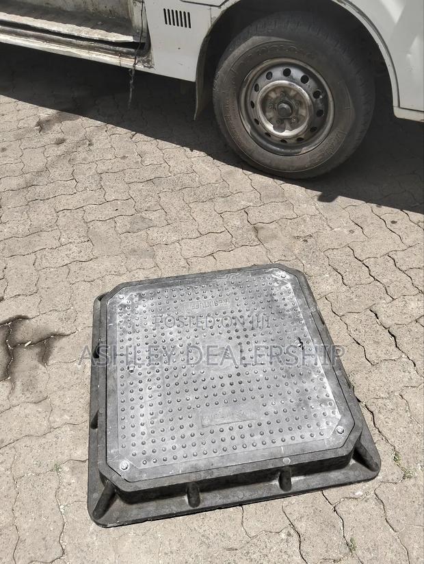 Manhole Cover 600 by 600