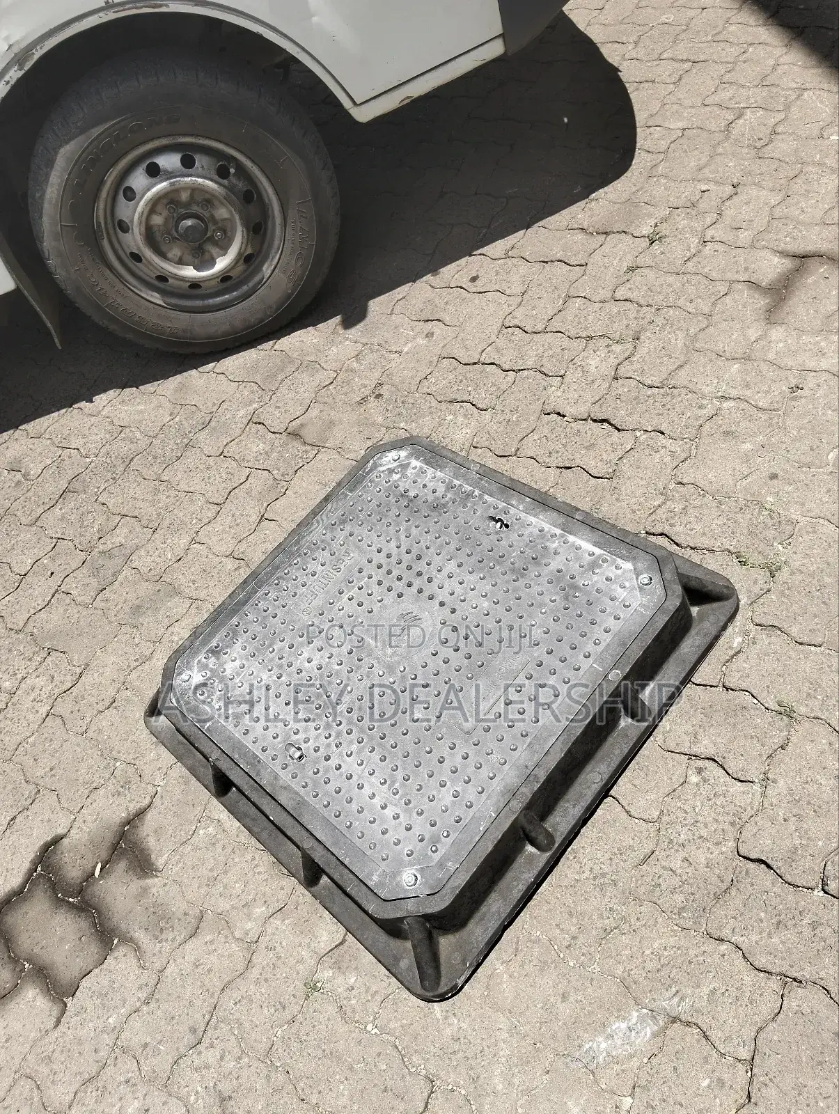 Manhole Cover (Lockable)