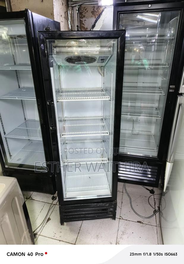 Showcase 280 Litres Display Fridge - thumbnail 3