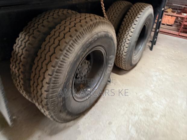 Hino Concrete Mixers - thumbnail 9