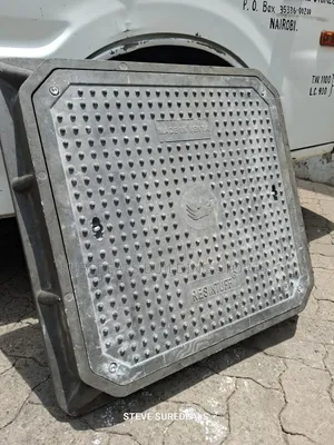 Composite Lockable Manhole Cover 600×600mm