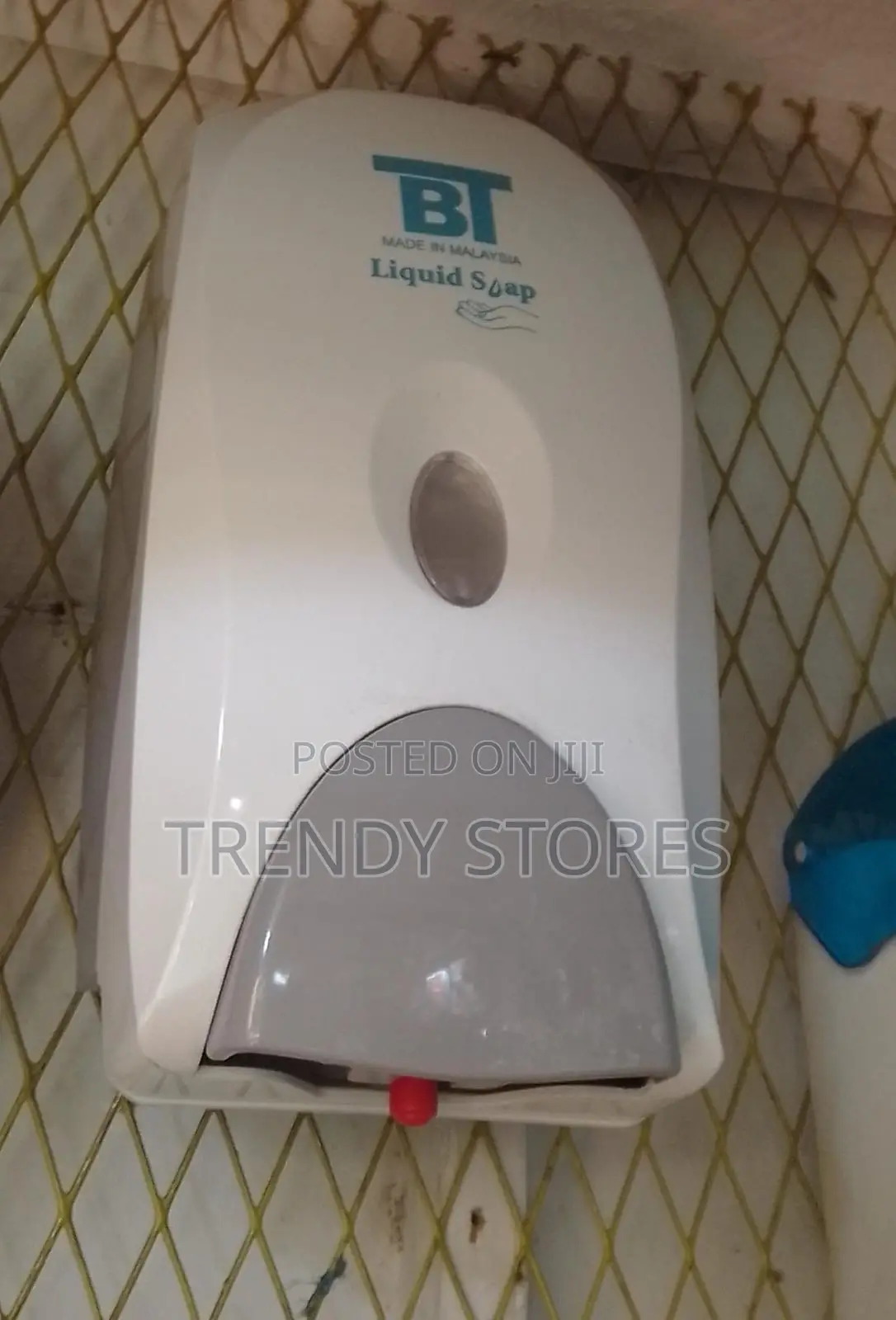 500ml Manual Soap Dispenser