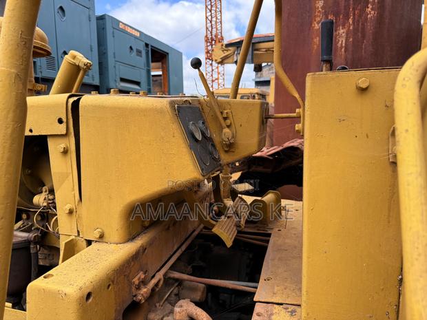 Komatsu Bulldozer 1990 - thumbnail 5